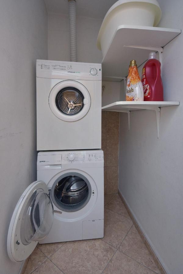 Family Apartment Sara Ζαντάρ Εξωτερικό φωτογραφία