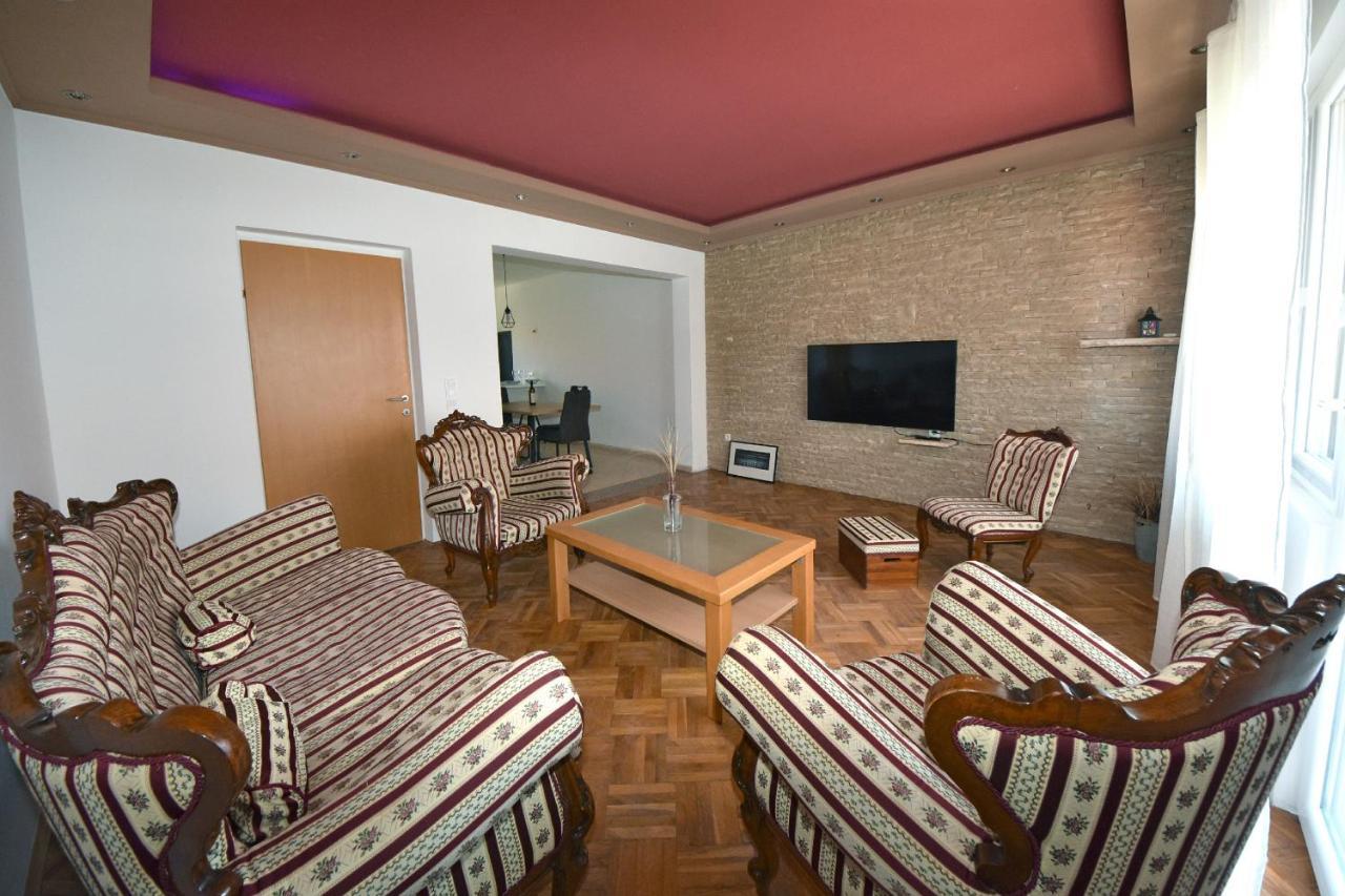 Family Apartment Sara Ζαντάρ Εξωτερικό φωτογραφία