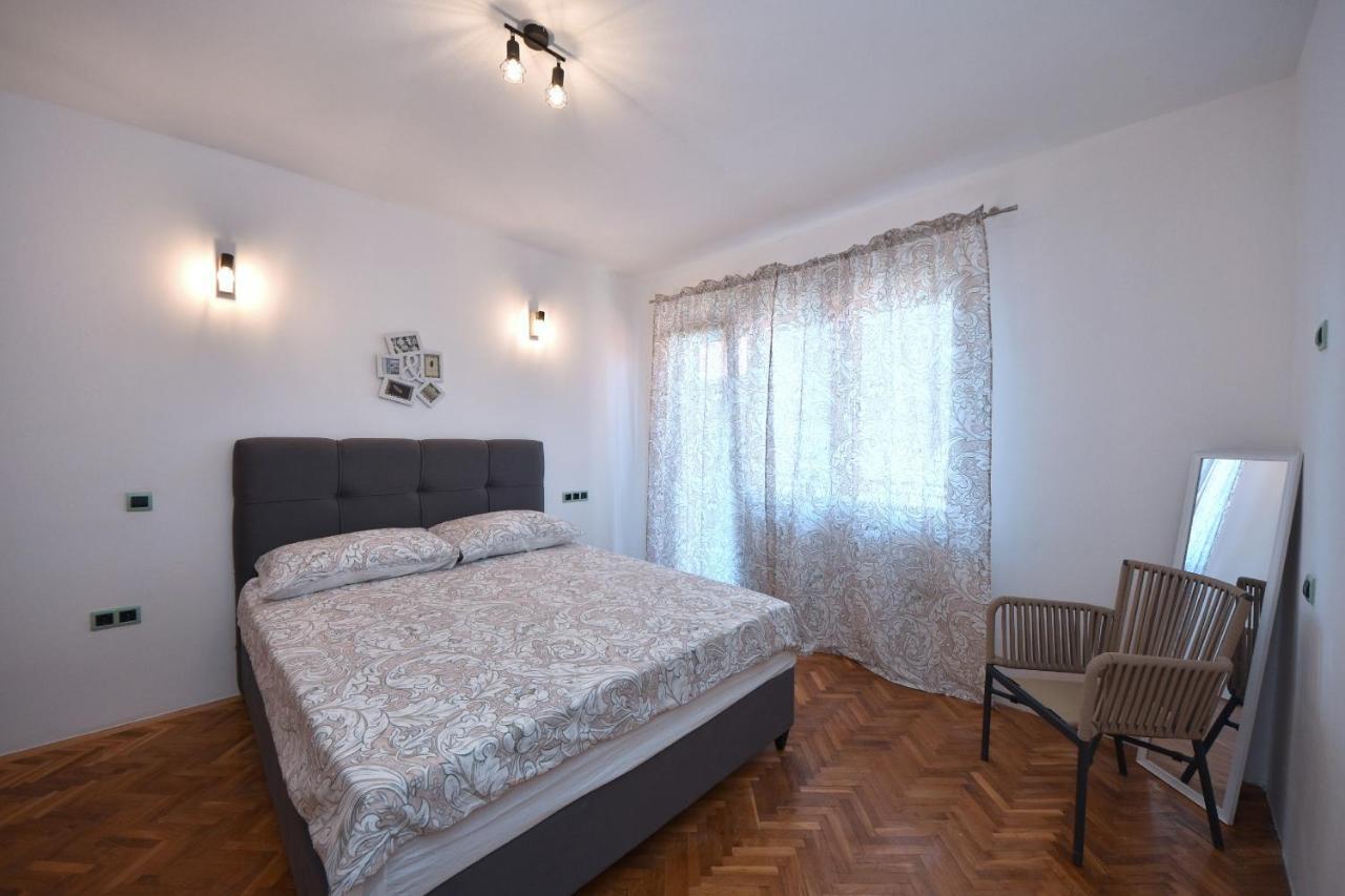 Family Apartment Sara Ζαντάρ Εξωτερικό φωτογραφία